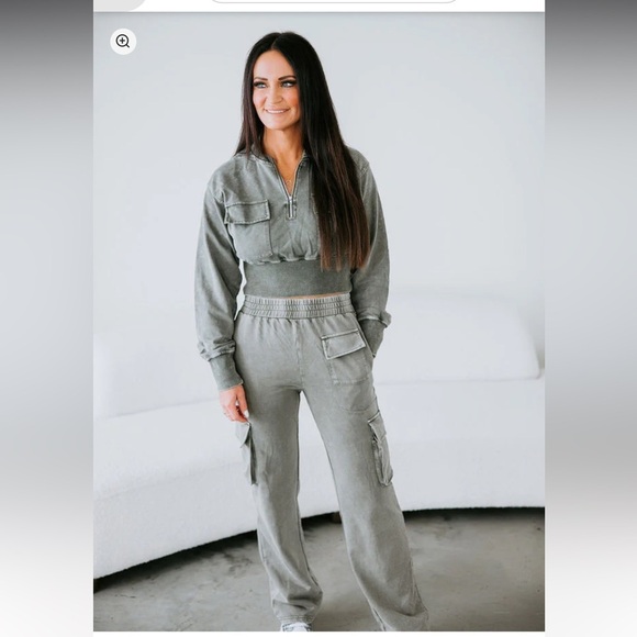 Lelis Collection Cargo Pullover Size L Green Half Zip Long Sleeve Top Cropped - Picture 2 of 13